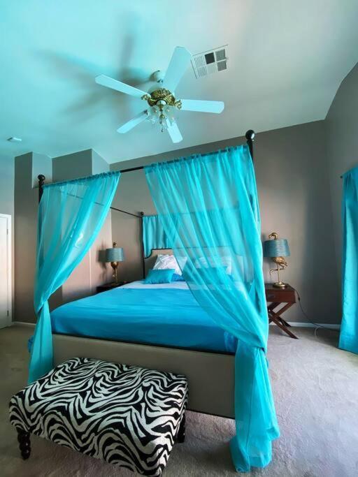 Amazing Heated Pool And Private Hot Tub 3Br In Heart Of Lv Villa Las Vegas Exterior photo
